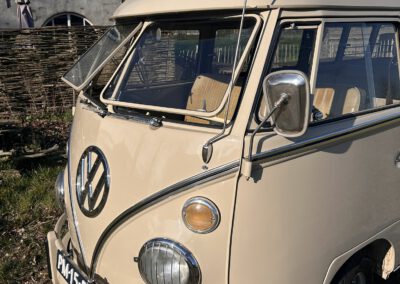 Vintage Wheels: waar nostalgie en comfort samenkomen in elke rit.